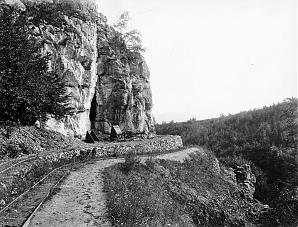 Entrance to the cave Wildhaus